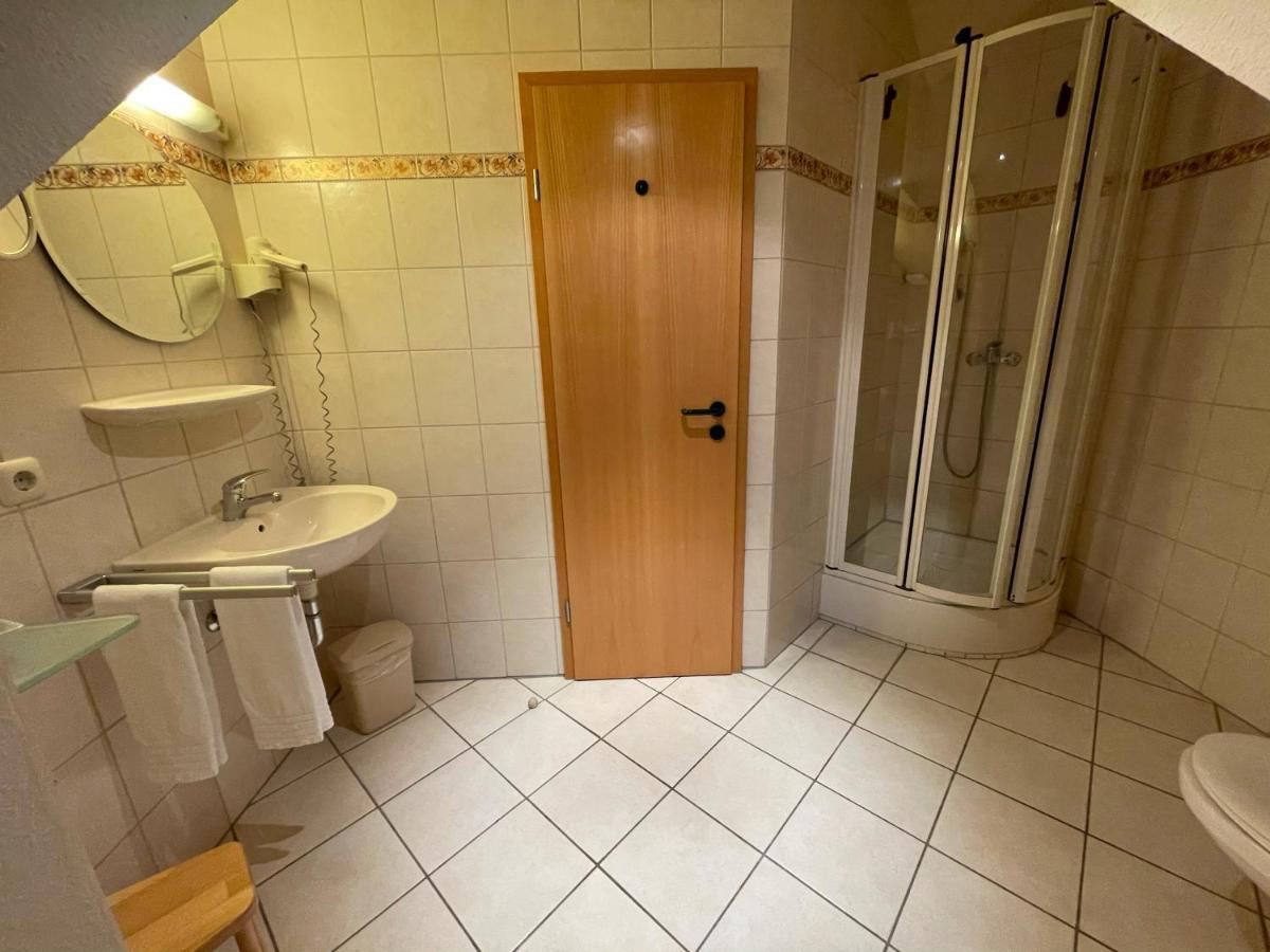 Ellernhof Hotel Dahlenburg ภายนอก รูปภาพ